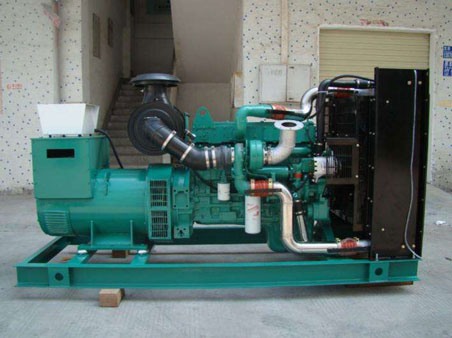 建昌1100kw康明斯柴油发电机组